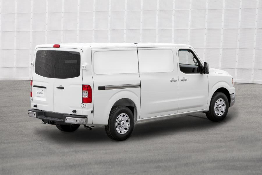  Nissan NV 2011 года  (фото 8 из 14)